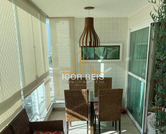 Imagem Apartamento com 3 Quartos à Venda, 108 m² em Centro - Campos Dos Goytacazes Imagem Apartamento com 3 Quartos à Venda, 108 m² em Centro - Campos Dos Goytacazes