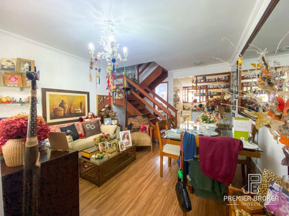 Imagem Casa com 2 Quartos à Venda, 80 m² em Pimenteiras - Teresópolis Imagem Casa com 2 Quartos à Venda, 80 m² em Pimenteiras - Teresópolis