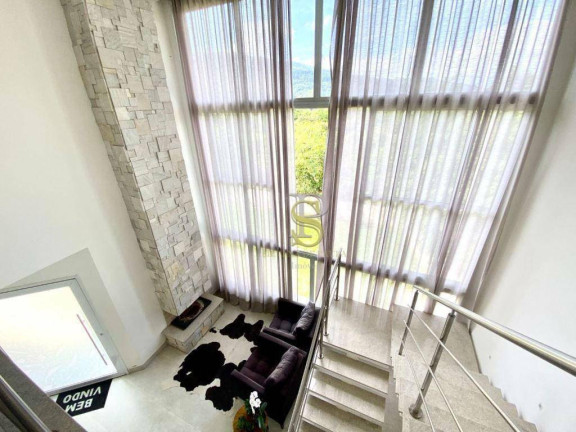 Imagem Casa com 3 Quartos à Venda, 300 m² em Serra Da Cantareira - Mairiporã Imagem Casa com 3 Quartos à Venda, 300 m² em Serra Da Cantareira - Mairiporã