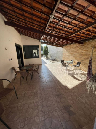 Imagem Casa com 4 Quartos à Venda, 568 m² em Coroa Do Meio - Aracaju