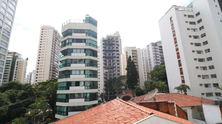 Imagem Apartamento com 3 Quartos à Venda, 200 m² em Campo Belo - São Paulo
