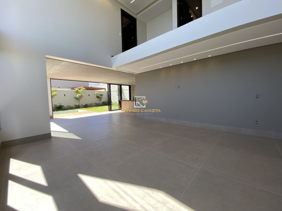 Imagem Casa com 3 Quartos à Venda, 330 m² em Chácaras Caiçaras - Patos De Minas Imagem Casa com 3 Quartos à Venda, 330 m² em Chácaras Caiçaras - Patos De Minas