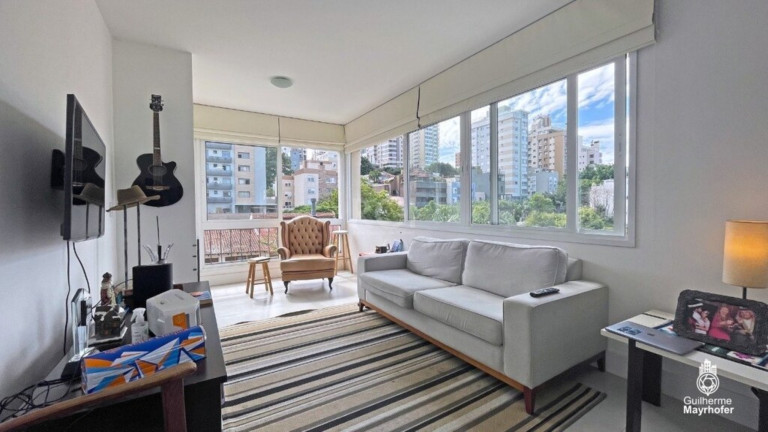 Imagem Imóvel com 2 Quartos à Venda, 76 m² em Petrópolis - Porto Alegre