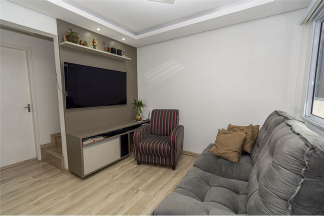 Imagem Casa com 3 Quartos à Venda, em Igara - Canoas Imagem Casa com 3 Quartos à Venda, em Igara - Canoas