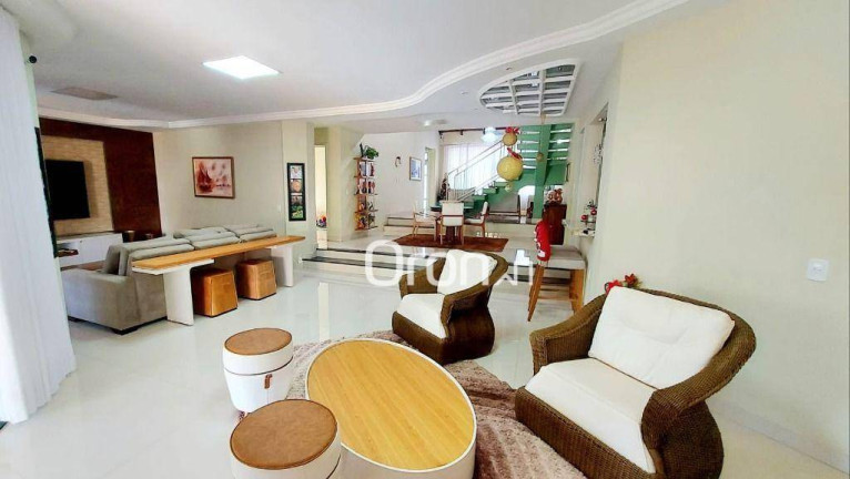 Imagem Sobrado com 4 Quartos à Venda, 500 m² em Residencial Aldeia Do Vale - Goiânia Imagem Sobrado com 4 Quartos à Venda, 500 m² em Residencial Aldeia Do Vale - Goiânia
