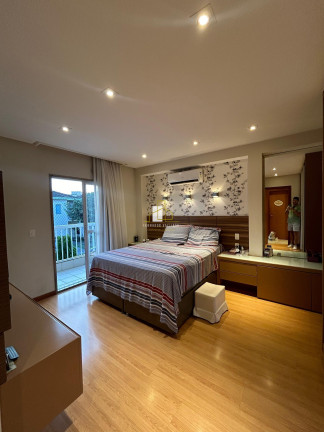 Imagem Casa com 4 Quartos à Venda, 230 m² em Colina De Laranjeiras - Serra Imagem Casa com 4 Quartos à Venda, 230 m² em Colina De Laranjeiras - Serra