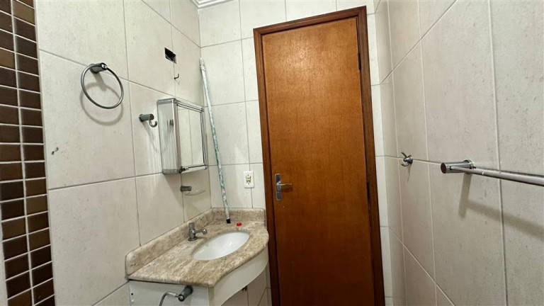 Imagem Apartamento com 2 Quartos à Venda, 76 m² em Guilhermina - Praia Grande Imagem Apartamento com 2 Quartos à Venda, 76 m² em Guilhermina - Praia Grande