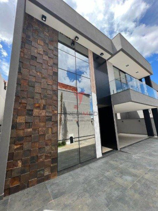 Casa com 4 Quartos à Venda, 380 m² em Setor Habitacional Arniqueira (águas Claras) - Brasília