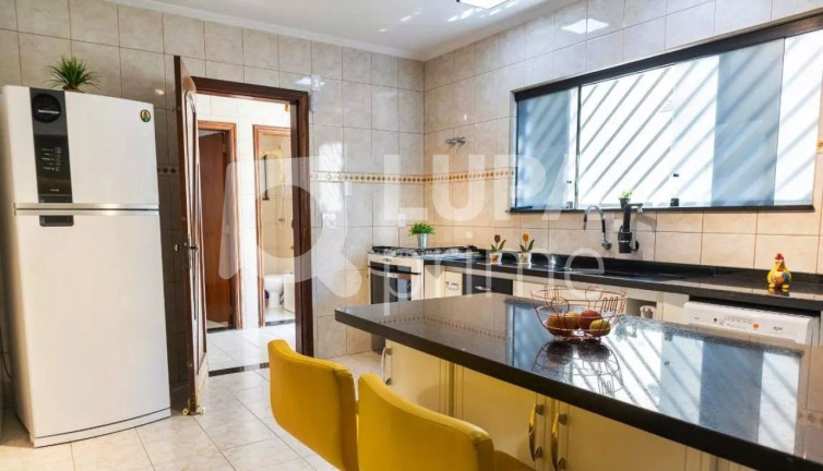 Imagem Casa com 3 Quartos à Venda, 140 m² em Jardim Guanca - São Paulo Imagem Casa com 3 Quartos à Venda, 140 m² em Jardim Guanca - São Paulo