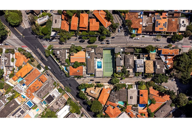 Imagem Casa com 3 Quartos à Venda, 709 m² em Pinheiros - São Paulo Imagem Casa com 3 Quartos à Venda, 709 m² em Pinheiros - São Paulo