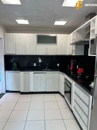Imagem Casa com 5 Quartos à Venda, 228 m² em Conde Vila Verde - Camboriú Imagem Casa com 5 Quartos à Venda, 228 m² em Conde Vila Verde - Camboriú
