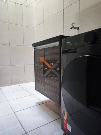 Imagem Casa com 2 Quartos à Venda, 80 m² em Vila Pierina - São Paulo