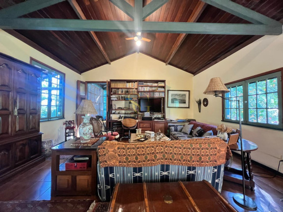 Imagem Casa de Condomínio com 4 Quartos à Venda, 1.861 m² em Várzea - Teresópolis Imagem Casa de Condomínio com 4 Quartos à Venda, 1.861 m² em Várzea - Teresópolis
