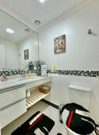 Imagem Apartamento com 3 Quartos à Venda, 130 m² em Jardim Astúrias - Guarujá