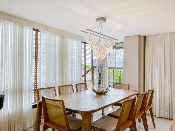 Imagem Apartamento com 3 Quartos à Venda, 158 m² em Petrópolis - Porto Alegre