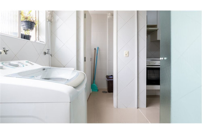 Imagem Apartamento com 3 Quartos à Venda, 89 m² em Moema - São Paulo