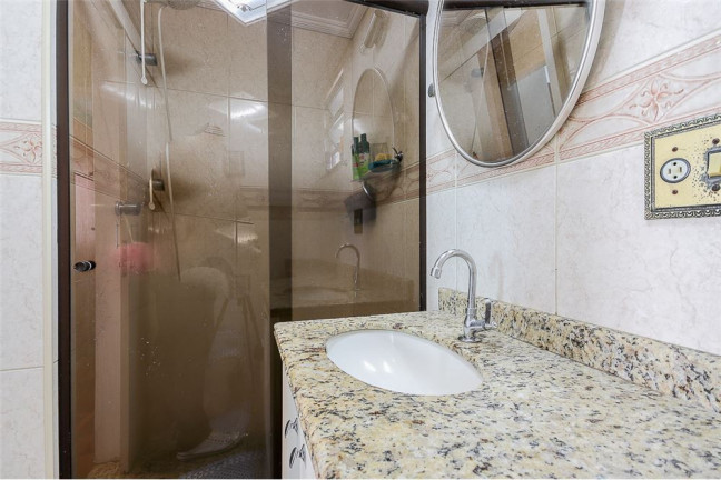 Imagem Imóvel com 3 Quartos à Venda, em Vila Matilde - São Paulo Imagem Imóvel com 3 Quartos à Venda, em Vila Matilde - São Paulo