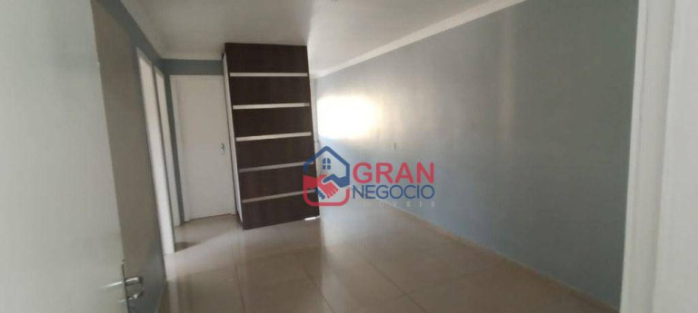 Imagem Apartamento com 2 Quartos à Venda, 48 m² em Campo De Santana - Curitiba Imagem Apartamento com 2 Quartos à Venda, 48 m² em Campo De Santana - Curitiba