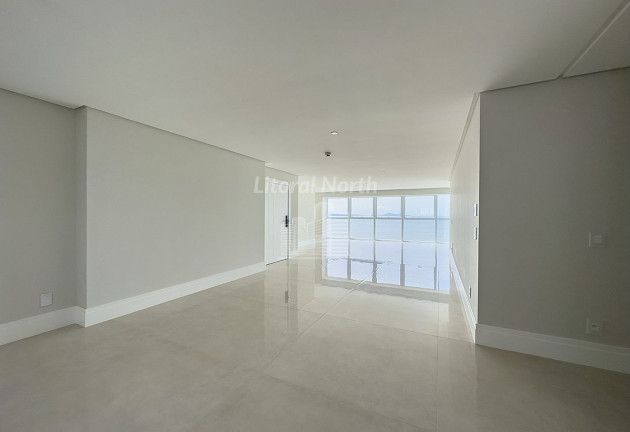 Imagem Apartamento com 4 Quartos à Venda, 196 m² em Centro - Balneário Camboriú Imagem Apartamento com 4 Quartos à Venda, 196 m² em Centro - Balneário Camboriú