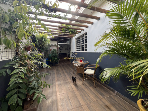Imagem Casa com 3 Quartos à Venda, 251 m² em Caiçaras - Patos De Minas Imagem Casa com 3 Quartos à Venda, 251 m² em Caiçaras - Patos De Minas