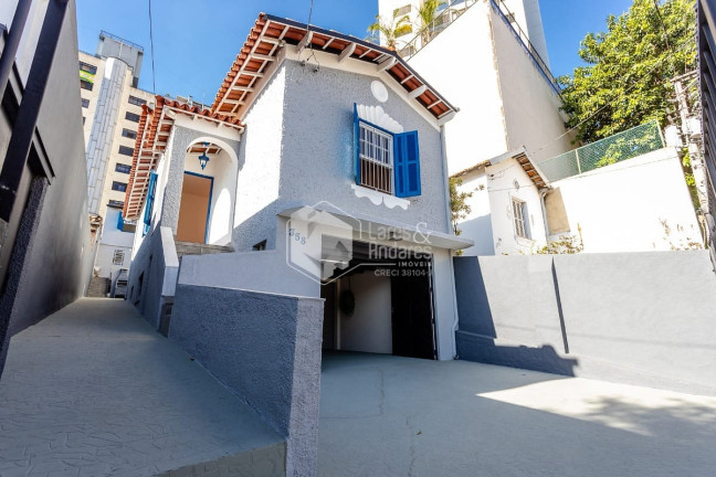 Casa com 5 Quartos à Venda, 266 m² em Perdizes - São Paulo