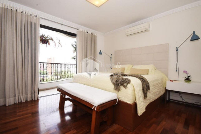 Imagem Apartamento com 3 Quartos à Venda, 275 m² em Campo Belo - São Paulo