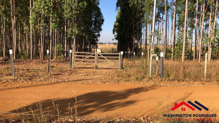 Imagem Chácara com 6 Quartos à Venda, 20.000 m² em Olhos D'água - Alexânia