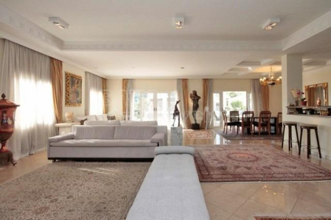 Imagem Casa com 9 Quartos à Venda, 780 m² em Alphaville - Santana De Parnaíba Imagem Casa com 9 Quartos à Venda, 780 m² em Alphaville - Santana De Parnaíba