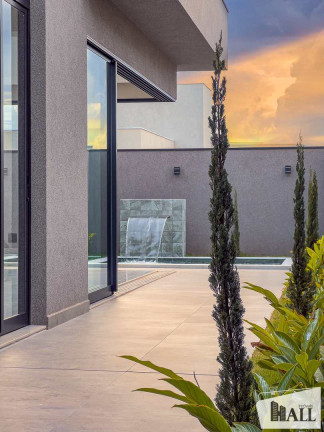 Imagem Casa com 3 Quartos à Venda, 255 m² em Residencial Quinta Do Golfe - São José Do Rio Preto Imagem Casa com 3 Quartos à Venda, 255 m² em Residencial Quinta Do Golfe - São José Do Rio Preto