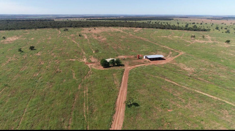 Imagem Fazenda à Venda, 8.100 m² em Rural - Chapadão Do Sul Imagem Fazenda à Venda, 8.100 m² em Rural - Chapadão Do Sul