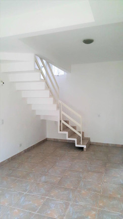 Imagem Casa com 2 Quartos para Alugar, 70 m² em Chácara Canta Galo - Cotia