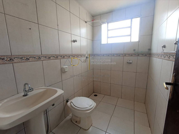 Imagem Casa com 2 Quartos à Venda, 63 m² em Vila Casa Branca - Botucatu