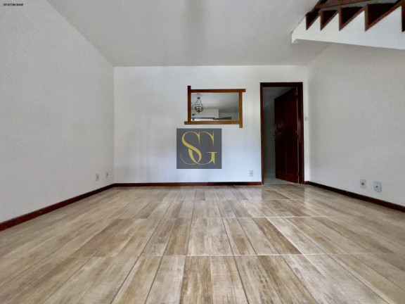 Imagem Casa de Condomínio com 2 Quartos à Venda, 90 m² em Prata - Teresópolis