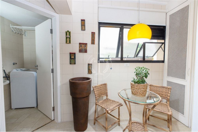 Imagem Apartamento com 3 Quartos à Venda, 121 m² em Real Parque - São Paulo Imagem Apartamento com 3 Quartos à Venda, 121 m² em Real Parque - São Paulo