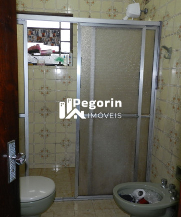 Imagem Casa com 4 Quartos à Venda, 180 m² em Tarumã - Curitiba