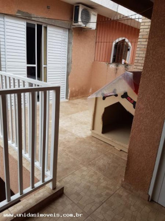 Imagem Casa com 3 Quartos à Venda, 340 m² em Cidade Dutra - São Paulo
