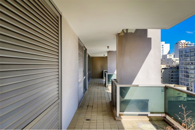 Imagem Imóvel com 3 Quartos à Venda, em Higienópolis - São Paulo Imagem Imóvel com 3 Quartos à Venda, em Higienópolis - São Paulo