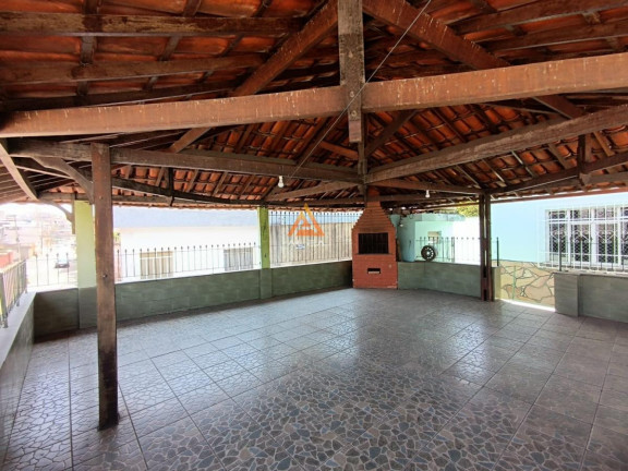 Imagem Casa com 3 Quartos para Alugar,  em Caminho Novo - Barbacena