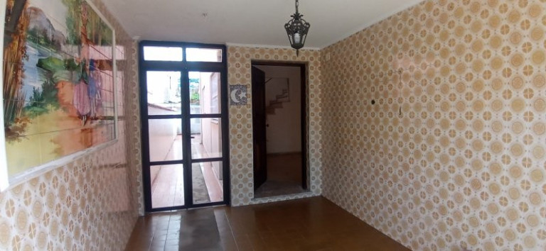 Imagem Casa com 3 Quartos para Alugar, 285 m² em Marapé - Santos