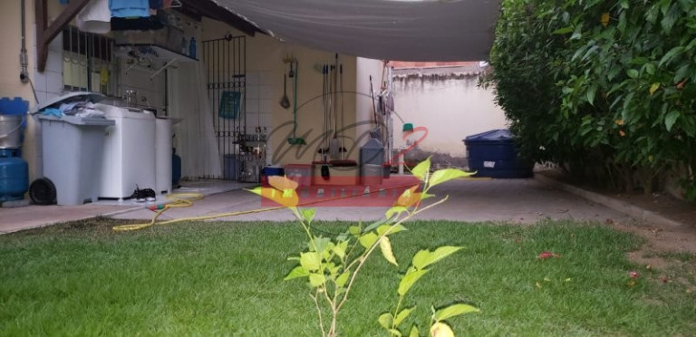 Imagem Casa com 3 Quartos à Venda, 300 m² em Pedra Do Descanso - Feira De Santana Imagem Casa com 3 Quartos à Venda, 300 m² em Pedra Do Descanso - Feira De Santana
