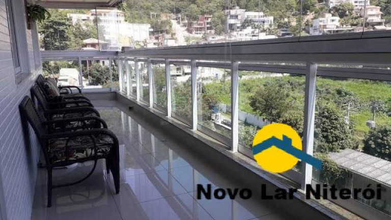 Imagem Apartamento com 2 Quartos à Venda, 85 m² em Charitas - Niterói
