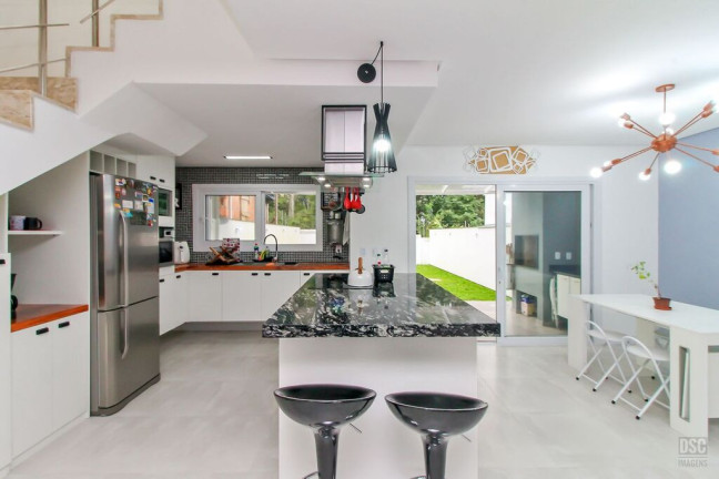 Imagem Casa com 3 Quartos à Venda, 140 m² em Aberta Dos Morros - Porto Alegre