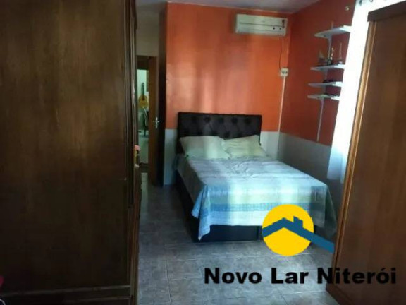 Imagem Casa com 4 Quartos à Venda, 300 m² em Santa Rosa - Niterói