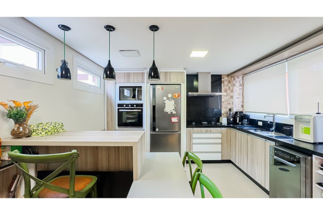 Imagem Cobertura com 3 Quartos à Venda, 171 m² em Petrópolis - Porto Alegre