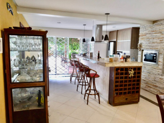 Imagem Casa com 3 Quartos à Venda, 320 m² em Pedra Branca - Palhoça Imagem Casa com 3 Quartos à Venda, 320 m² em Pedra Branca - Palhoça