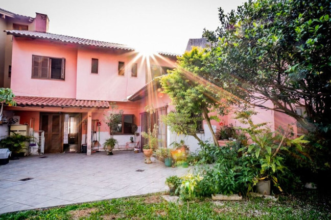 Imagem Casa com 3 Quartos à Venda, 247 m² em Jardim Planalto - Porto Alegre