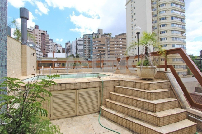 Imagem Imóvel com 3 Quartos à Venda, 269 m² em Bela Vista - Porto Alegre