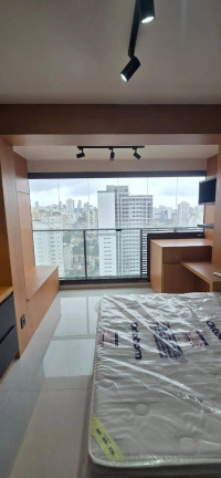 Studio para Alugar, 28 m² em Vila Pompéia - São Paulo