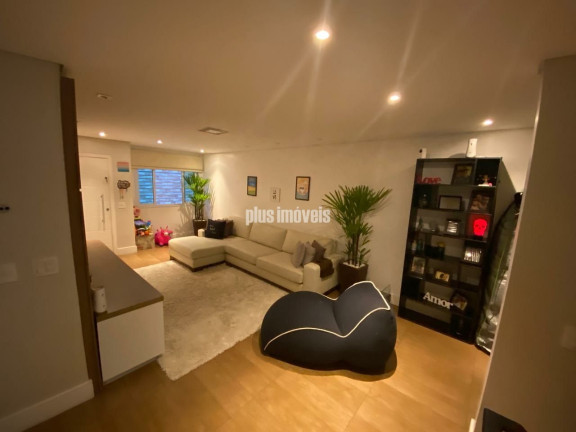 Casa com 3 Quartos à Venda, 186 m² em Aclimação - São Paulo