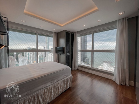 Imagem Apartamento com 3 Quartos à Venda, 251 m² em Centro - Balneário Camboriú Imagem Apartamento com 3 Quartos à Venda, 251 m² em Centro - Balneário Camboriú
